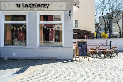 „u Lodziarzy” Wytwórnia Lodów Polskich